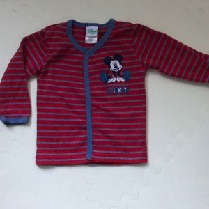 6M button up